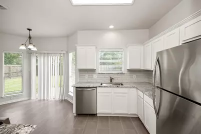 101 Cacao Street, Lake Jackson, TX 77566 - Photo 8