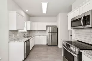101 Cacao St, Lake Jackson, TX 77566 - Photo 6