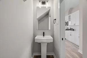 5919 Wheatley Holw Ln, Houston, TX 77091 - Photo 20