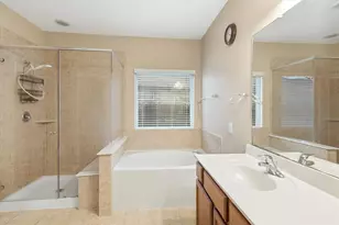 2704 Baywater Creek Ln, Pearland, TX 77089 - Photo 16