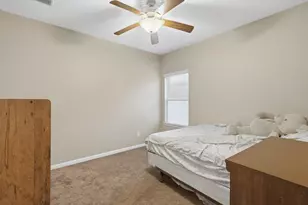 2704 Baywater Creek Ln, Pearland, TX 77089 - Photo 24