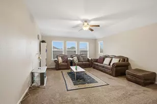 2704 Baywater Creek Ln, Pearland, TX 77089 - Photo 22