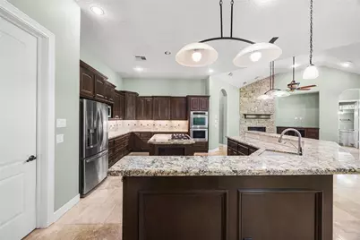 27403 W Balsam Fir Circle, Spring, TX 77386 - Photo 2