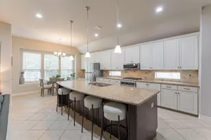 198 Hearthshire Cir, The Woodlands, TX 77354 - Photo 24