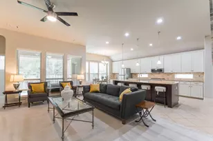 198 Hearthshire Cir, The Woodlands, TX 77354 - Photo 18