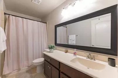 198 Hearthshire Circle, The Woodlands, TX 77354 - Photo 12