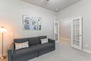 198 Hearthshire Cir, The Woodlands, TX 77354 - Photo 8