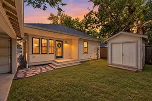 910 Fugate St, Houston, TX 77009 - Photo 26