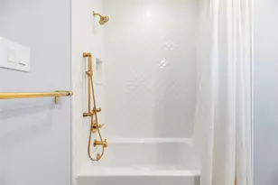 910 Fugate St, Houston, TX 77009 - Photo 22