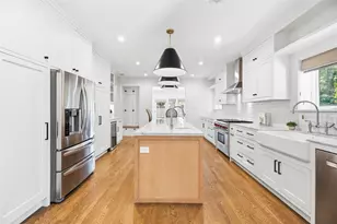 910 Fugate St, Houston, TX 77009 - Photo 8