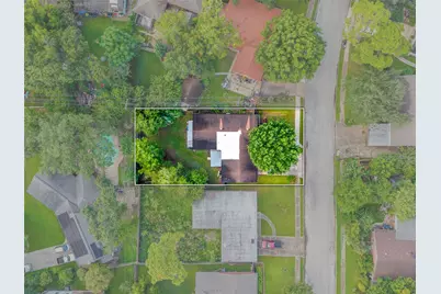 8117 McAvoy Drive, Houston, TX 77074 - Photo 4