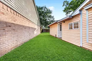 19963 Sutton Falls Dr, Cypress, TX 77433 - Photo 28