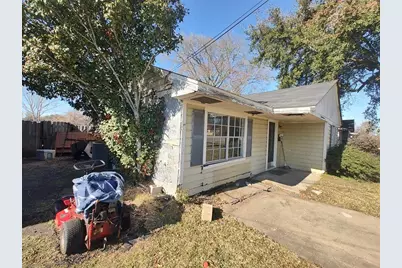 2114 7th Street, Port Neches, TX 77651 - Photo 2