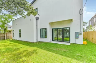 3720 Ella Blvd, Houston, TX 77018 - Photo 2