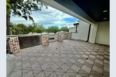 10 S Briar Hollow Lane #46, Houston, TX 77027 - Photo 10