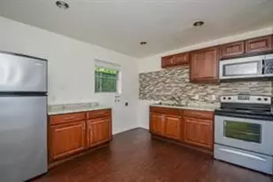 7525 Bauman Rd, Houston, TX 77022 - Photo 4