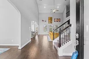 2806 Emerald Pines Ln, Iowa Colony, TX 77583 - Photo 2