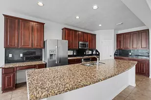 3815 Golden Shores Dr, Missouri City, TX 77459 - Photo 12