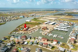 411 Sailfish Ave, Freeport, TX 77541 - Photo 2