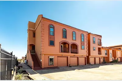 411 Sailfish Avenue #102, Freeport, TX 77541 - Photo 4