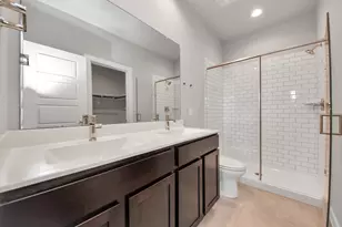 12527 Colchester Creek Ct, Houston, TX 77047 - Photo 18