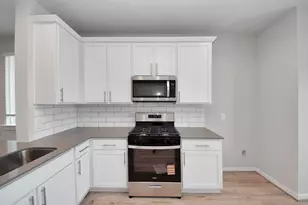 12527 Colchester Creek Ct, Houston, TX 77047 - Photo 10