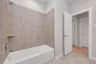 12527 Colchester Creek Ct, Houston, TX 77047 - Photo 22