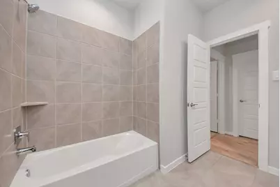 12527 Colchester Creek Court, Houston, TX 77047 - Photo 24