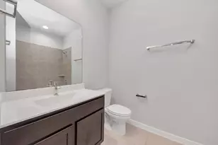 12527 Colchester Creek Ct, Houston, TX 77047 - Photo 20