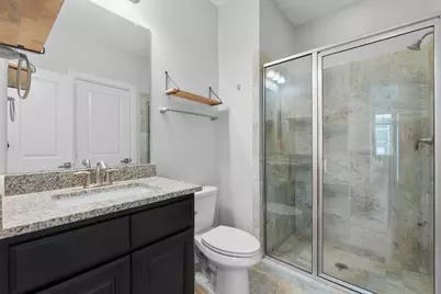 702 N Shepherd Drive, Houston, TX 77007 - Photo 16