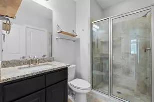 702 N Shepherd Dr, Houston, TX 77007 - Photo 16