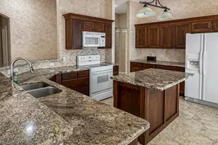 8523 Metrodale Dr, Houston, TX 77040 - Photo 4