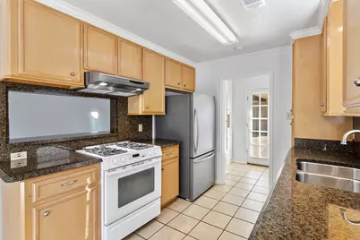8018 Holiday Lane, Houston, TX 77075 - Photo 20