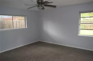 9902 Tolman Street N, Houston, TX 77034 - Photo 4