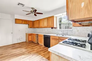 20196 Split Oak Dr, New Caney, TX 77357 - Photo 14