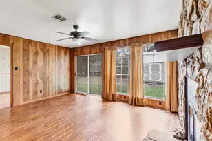 20196 Split Oak Dr, New Caney, TX 77357 - Photo 18