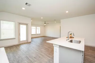 1614 Mountain Echo Drive, Richmond, TX 77469 - Photo 8