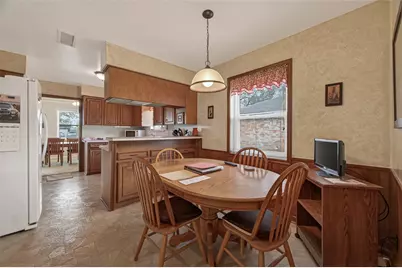 8410 Twin Hills Drive, Houston, TX 77071 - Photo 12