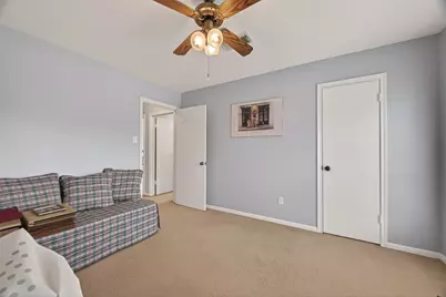 8410 Twin Hills Drive, Houston, TX 77071 - Photo 22