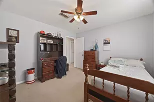 8410 Twin Hills Dr, Houston, TX 77071 - Photo 26