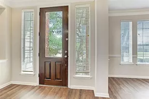 8607 Saratoga Dr, Sugar Land, TX 77479 - Photo 2