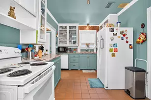 919 E Houston Ave, Crockett, TX 75835 - Photo 10