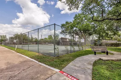 13798 Hollowgreen Drive #305, Houston, TX 77082 - Photo 30