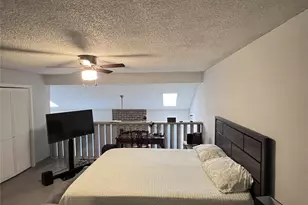 13798 Hollowgreen Dr, Houston, TX 77082 - Photo 22