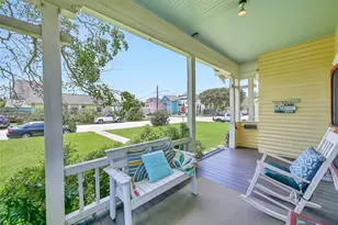 3228 Ave R 1/2, Galveston, TX 77550 - Photo 8