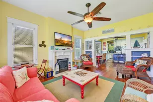 3228 Ave R 1/2, Galveston, TX 77550 - Photo 8