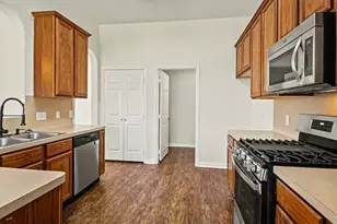 1014 Sapling Crest Ct, Fresno, TX 77545 - Photo 8