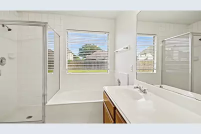 1014 Sapling Crest Court, Fresno, TX 77545 - Photo 16