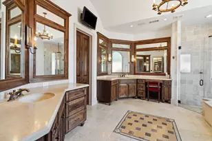 5626 Willers Way, Houston, TX 77056 - Photo 22