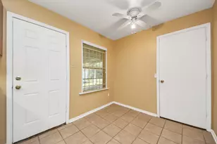 5202 Pensdale St, Houston, TX 77033 - Photo 26